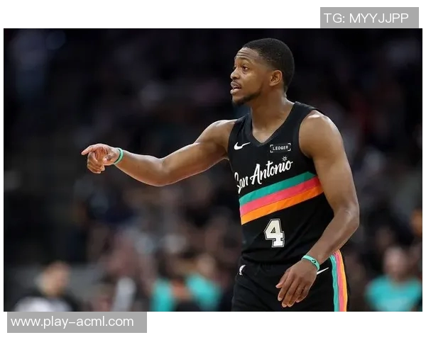 尚帕尼表现惊艳6投3中贡献13分11篮板三分球命中率高达60正负值22